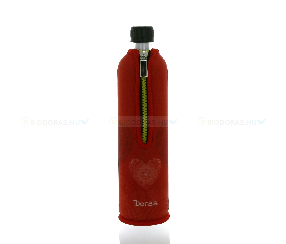 DORAS Üvegkulacs (üvegpalack) piros alapon, szív mintás neoprén huzattal - 500 ml
